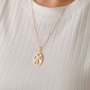 Cross Necklace | 18k Gold Filled